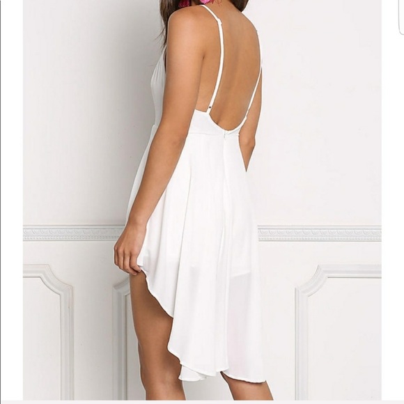 White Structured Plunge Hi Low Flowy Romper - Picture 4 of 7